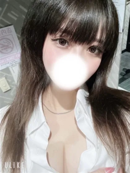 新人なみきティアラ