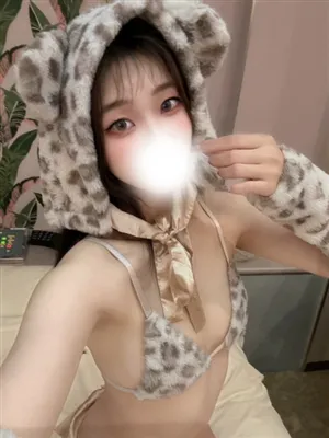 新人ねねのティアラ