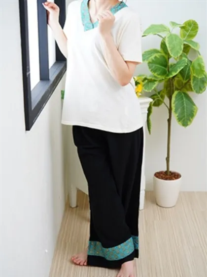 沢野朱里(さわの　じゅり)出張回春エステ　ヴェントゥーラ（Ventura）