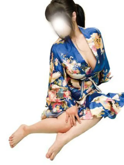 百恵(ももえ)/となりの奥さん