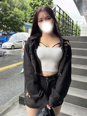 新人あゆかティアラ