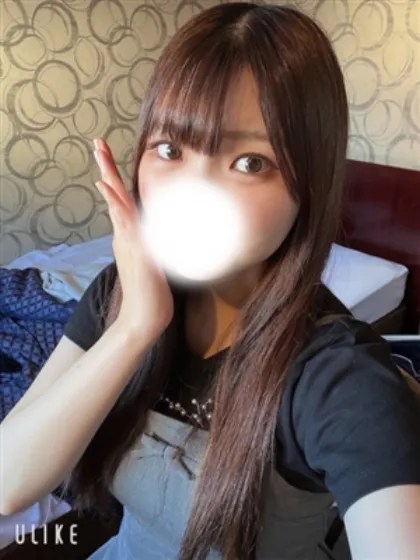 新人ゆなティアラ
