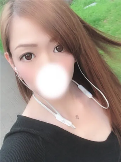 新人りく☆綺麗なスレンダーお姉さんティアラ