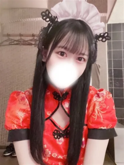 新人さきティアラ