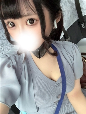 新人ろみ☆”愛”溢れる卑猥なカラダciel～シエル～