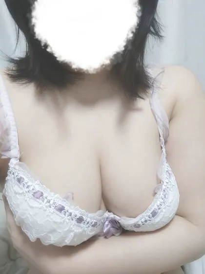 癒し系Gカップ ひまりデリヘル八戸prime