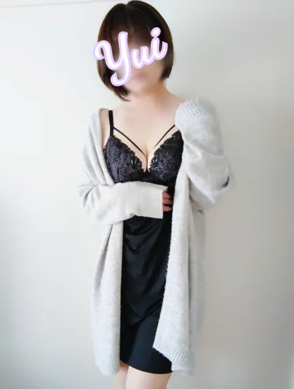 人妻ユイエスコートレディ三沢