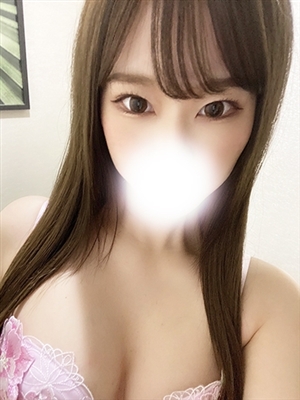 新人ろあティアラ