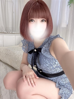 新人いつかティアラ