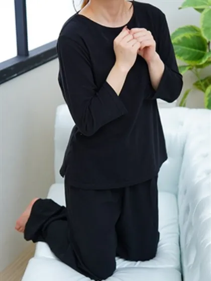 沢野朱里(さわの　じゅり)出張回春エステ　ヴェントゥーラ（Ventura）