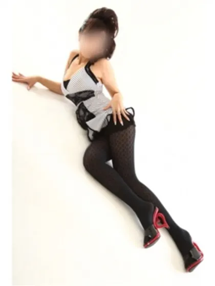 幸咲 由奈ELEGANCE