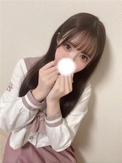 新人るいなティアラ