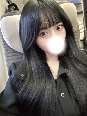 新人えいかティアラ