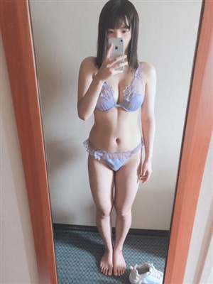 新人えりすティアラ