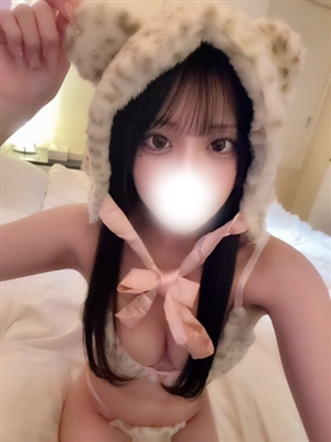 新人まゆうティアラ