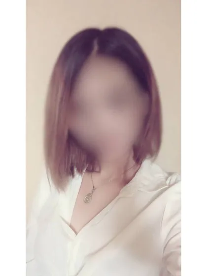 早坂 莉子/ELEGANCE