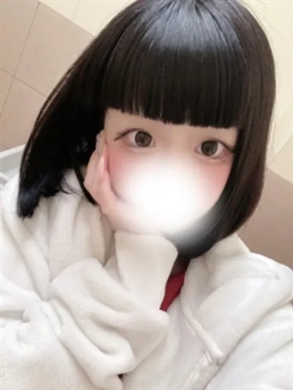 新人ぱみゅ/ティアラ