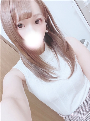 新人くれあティアラ