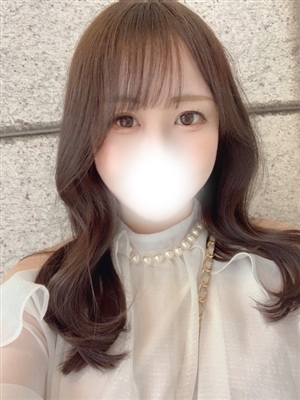 ティアラ 新人ひなた