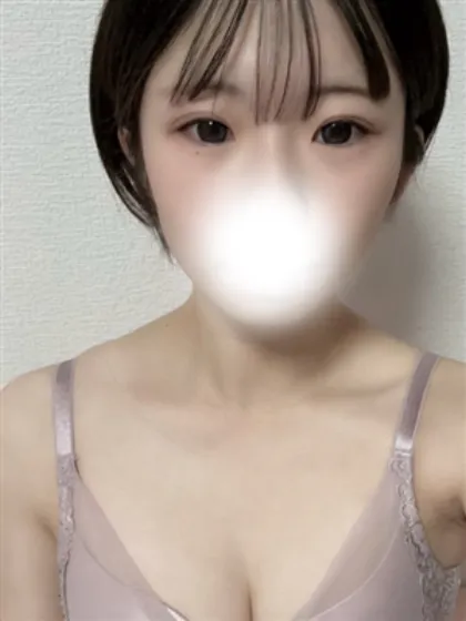 新人みうなティアラ