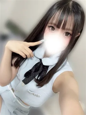 新人しろティアラ