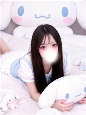 新人あきティアラ