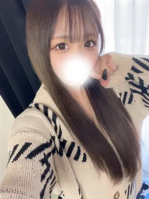 新人まなつティアラ
