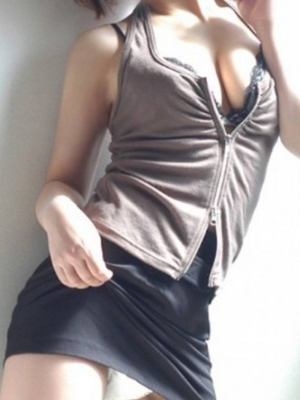 人妻倶楽部　花椿盛岡店おすすめ女の子3