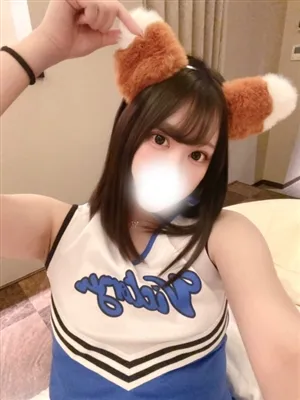 新人ゆありティアラ