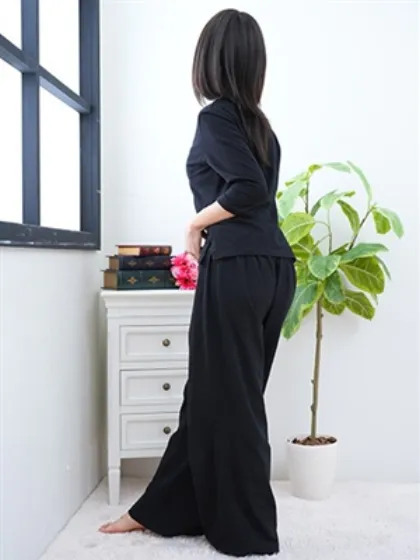 初音美音(はつね　みおん)出張回春エステ　ヴェントゥーラ（Ventura）