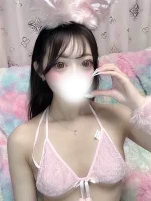 新人あきティアラ