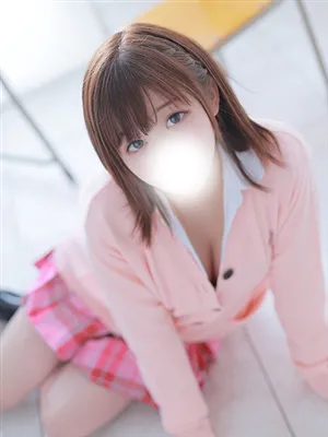 ユイTWO×TOP-ツートップ-