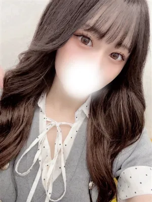 新人りりんティアラ