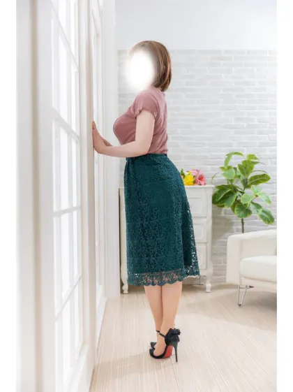 愛沢 めぐみ/ELEGANCE