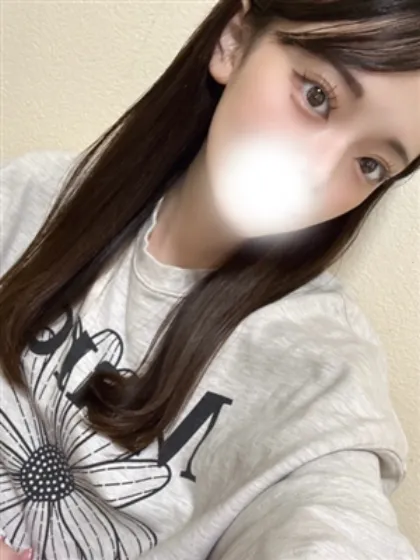 新人じゅりティアラ