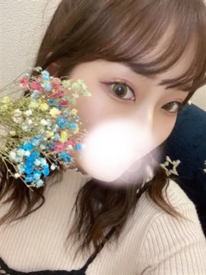 新人るみティアラ