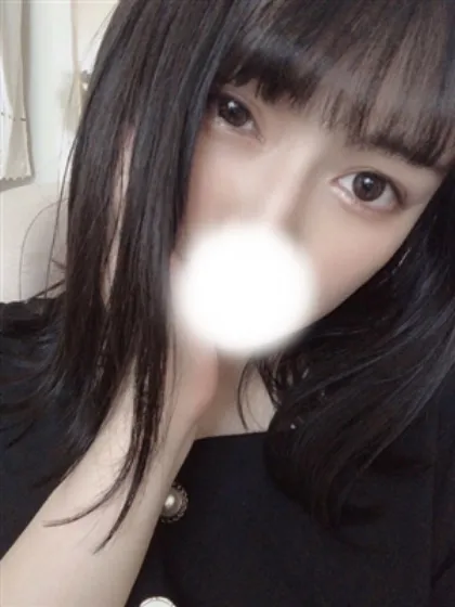 新人しおなティアラ