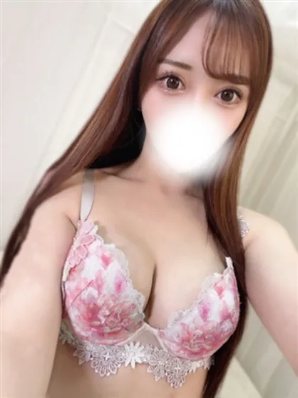 新人えみりティアラ