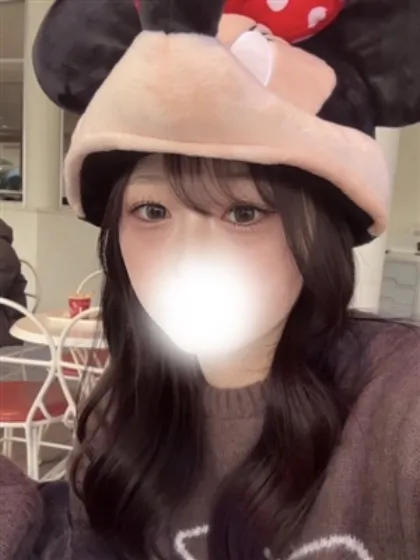 新人りみかティアラ