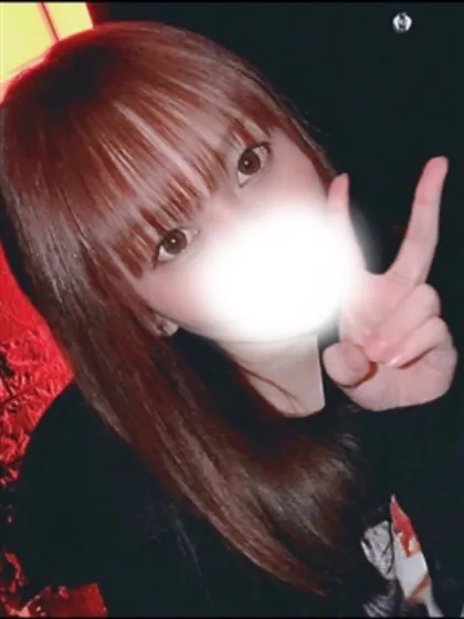 新人りねこ/ティアラ