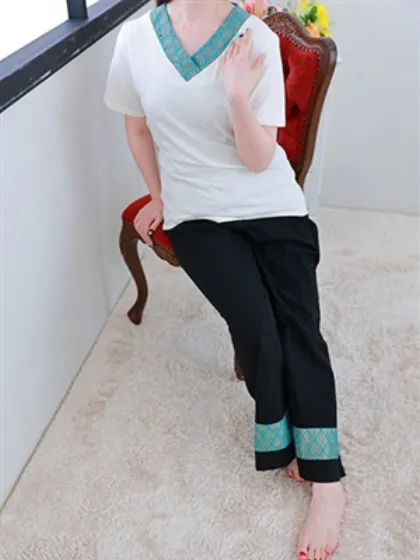 弘前杏(ひろさき　あんず)出張回春エステ　ヴェントゥーラ（Ventura）