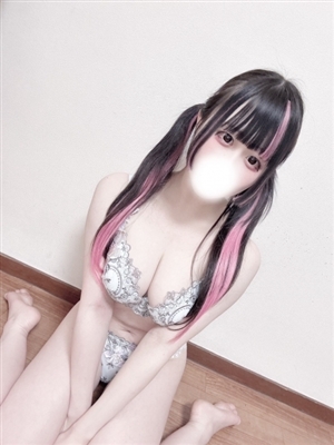 新人みあなティアラ