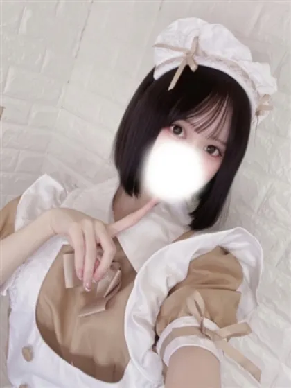 新人えみティアラ