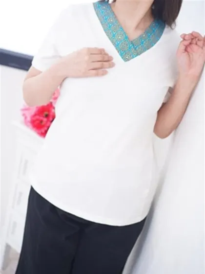 月乃麻珠(つきの　まじゅ)出張回春エステ　ヴェントゥーラ（Ventura）