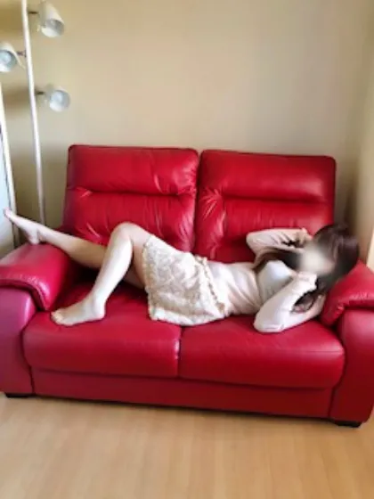 新人　えりか/出逢い～そして不倫