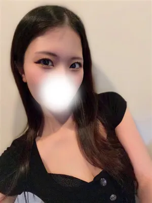 新人えなティアラ