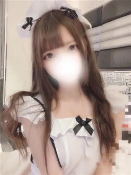 新人あやせ/ティアラ