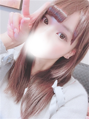 新人くれあティアラ