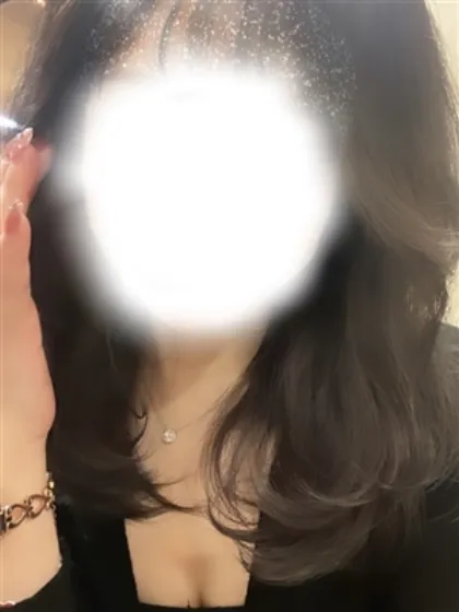 新人なこティアラ