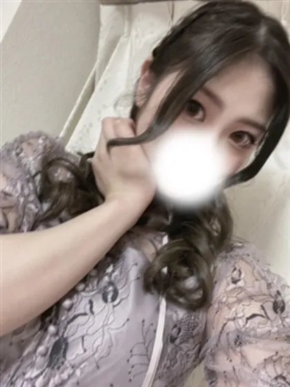 新人せしるティアラ